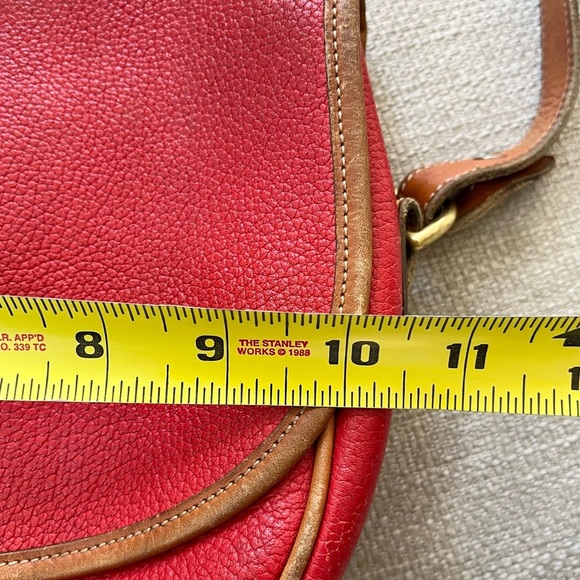 Dooney & Bourke Purse Vintage All Weather Leather Red Shoulder Bag 80’s - Picture 9 of 11